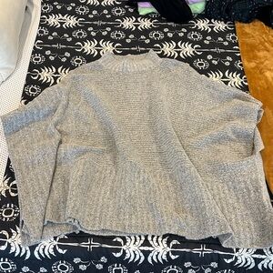 Universal thread poncho